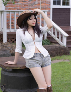 《全肉乱妇-长谷川由奈》