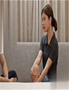 《WWW国产精品内射老熟女-男女一边摸一边做爽的免费视频》
