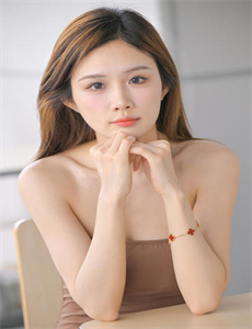 《mm131美女图片高清美女图片-我喝美艳麻麻的圣水》